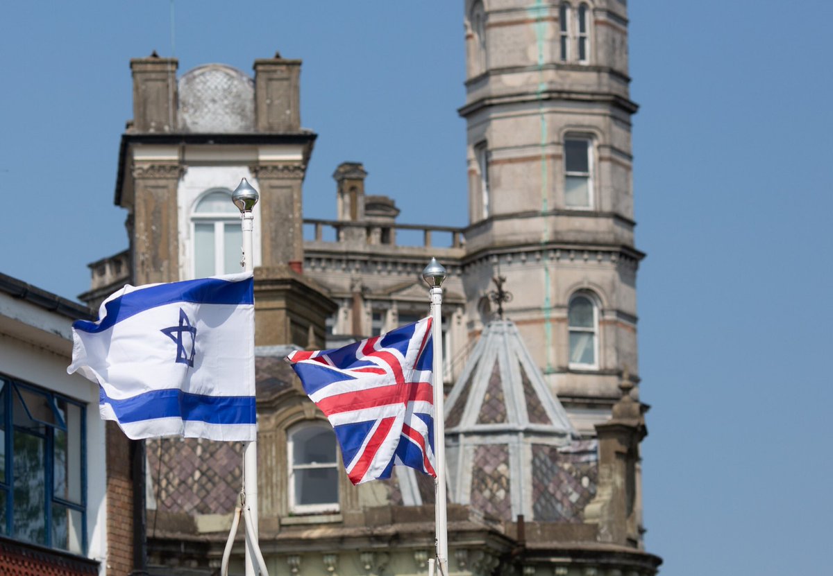 The Charles Kalms • Henry Ronson Immanuel College tweet media