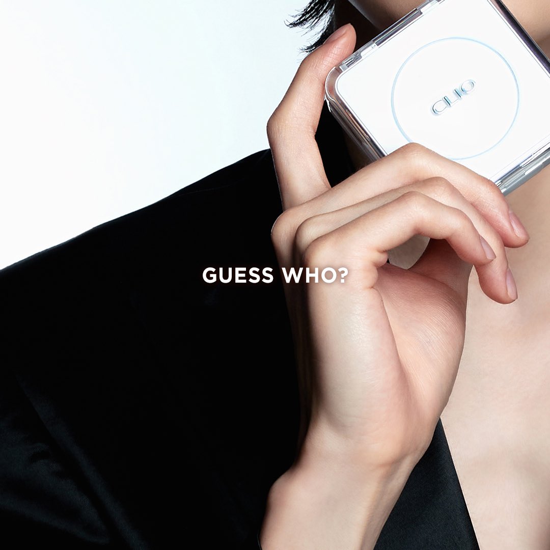 GUESS WHO?
(｡◠‿◠｡) 🍑

CLIO’s #THE_ORIGINAL 

2024.08.16 Coming soon

-

#클리오 #CLIO #Killcover #TheOriginal 
#킬커버디오리지널쿠션