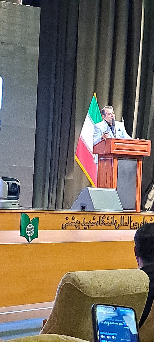 Adaryaeiii's tweet photo. خب شروع شد 🤌
#وردپرس_سامیت
#wp_summit
#wordpress_summit https://t.co/BdQ6MqcsxV