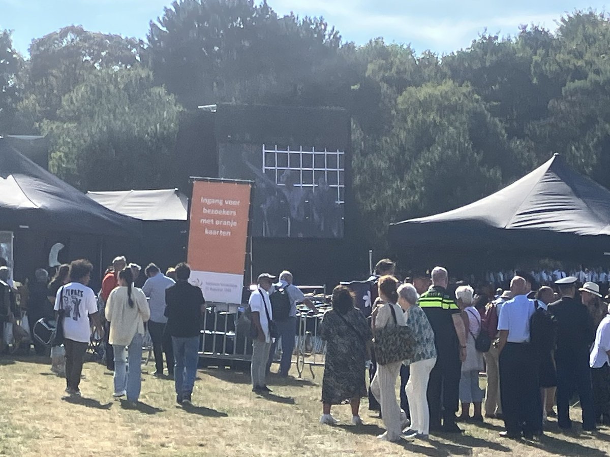 Klaar voor de Indië-herdenking in Den Haag