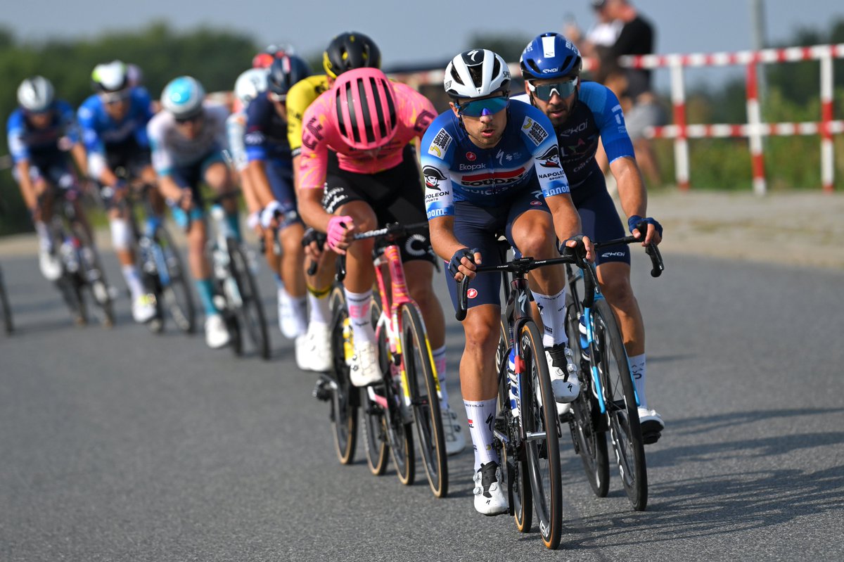 Soudal Quick-Step Pro Cycling Team (@soudalquickstep) on Twitter photo Ten kilometers remaining at the #TDP24 and our team is pushing hard at the front of the bunch.
Photo: <a href="/GettySport/">Getty Images Sport</a> Ten kilometers remaining at the #TDP24 and our team is pushing hard at the front of the bunch.
Photo: <a href="/GettySport/">Getty Images Sport</a>