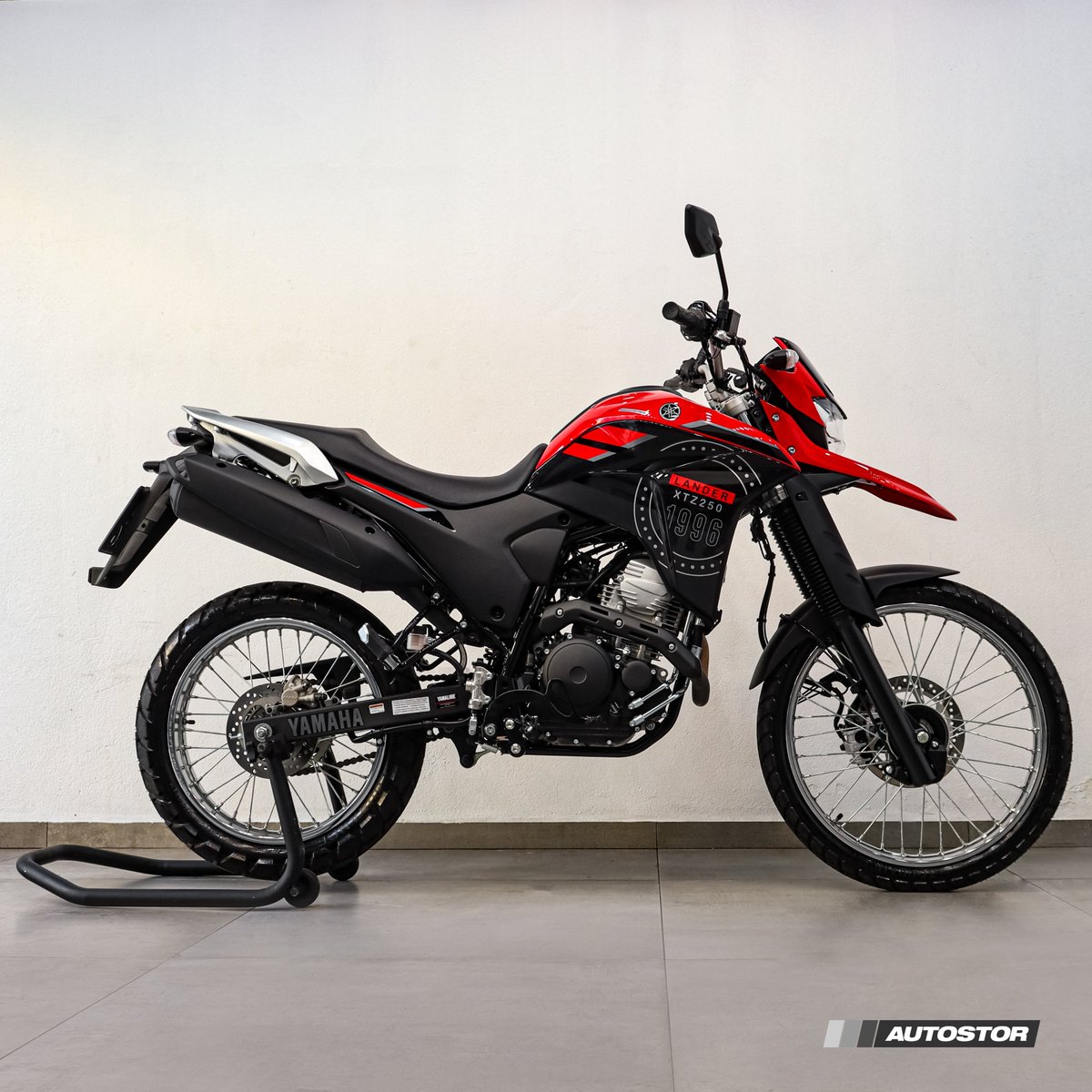 Autostor_'s tweet photo. - YAMAHA XTZ LANDER 250 -
- Vermelho fire -

• 2024/2024
• 645KM
• IPVA 24 INTEGRAL PAGO
R$ 25.500,00
-
• Partida elétrica
• Freio ABS de série
• Freio a disco dianteiro
• Manual e chave cópia
-
#Motocicleta #OffRoad #Yamaha #XTZ  #FreioABS #Premiada #EnjoyTheExperience https://t.co/8DfcddHWCl