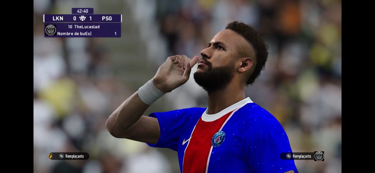TheLucasLad's tweet photo. INÉLUCTABLE EST LE THE LUCAS LAD. ❤️💙 
#hamdullah #bonchar #jaiterminélejeupleure https://t.co/02dCbUDr9b