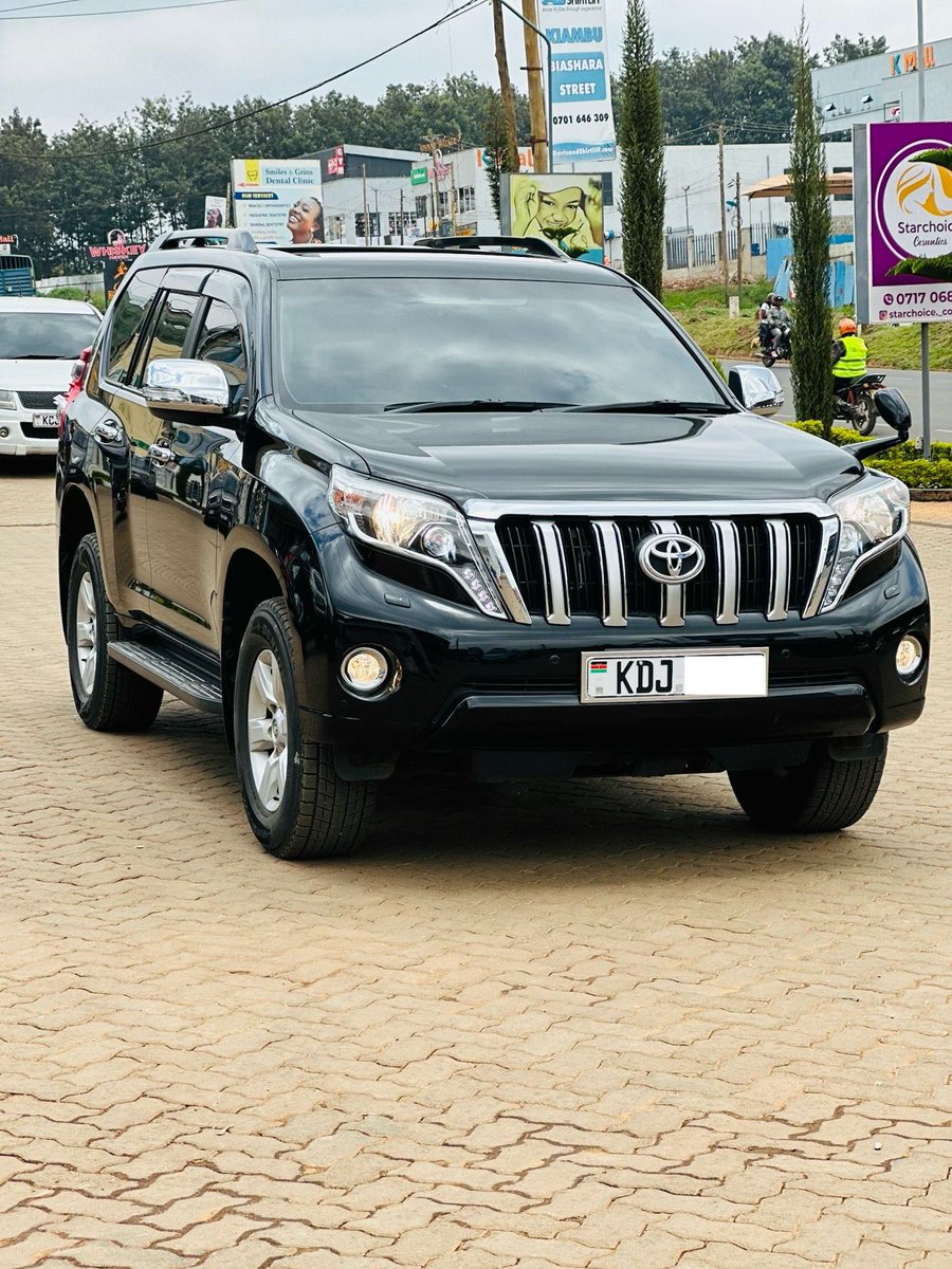 KimTimz's tweet photo. @ayeejuju Available for sale
0717417190 https://t.co/gd0ZQnvRWf