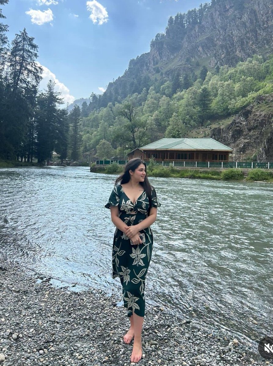Mind blowing beauty 😍 

Did you visit Northern Areas of Pakistan or Kashmir side?

Good Evening ✨
