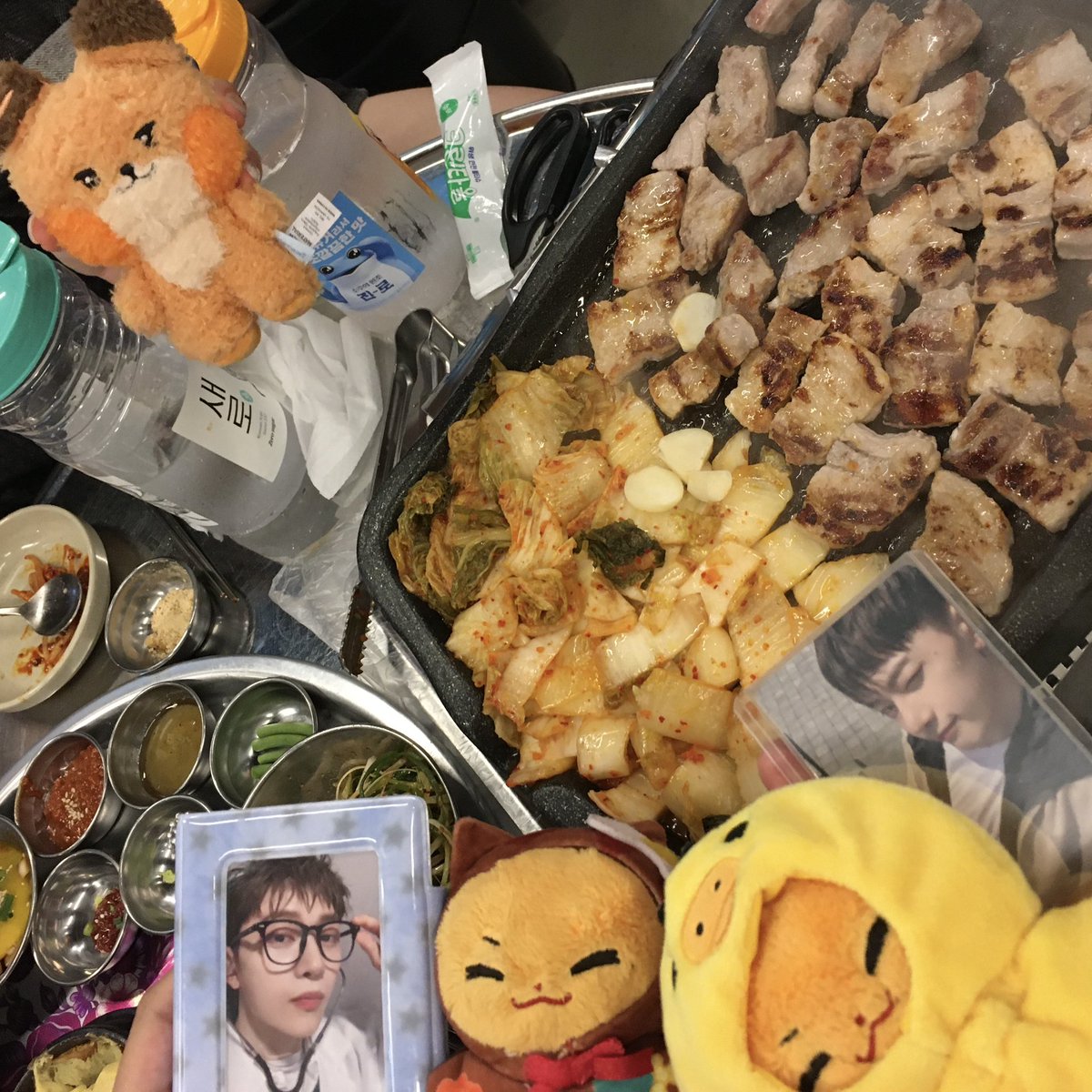 mattbie_'s tweet photo. 우리도 매튜처럼 첨벙첨벙 물놀이 했~지🌊
고기랑 빙수랑 맛도리 여행.ᐟ.ᐟ 🏖️

#석메추 https://t.co/f9Hsq2EyDA