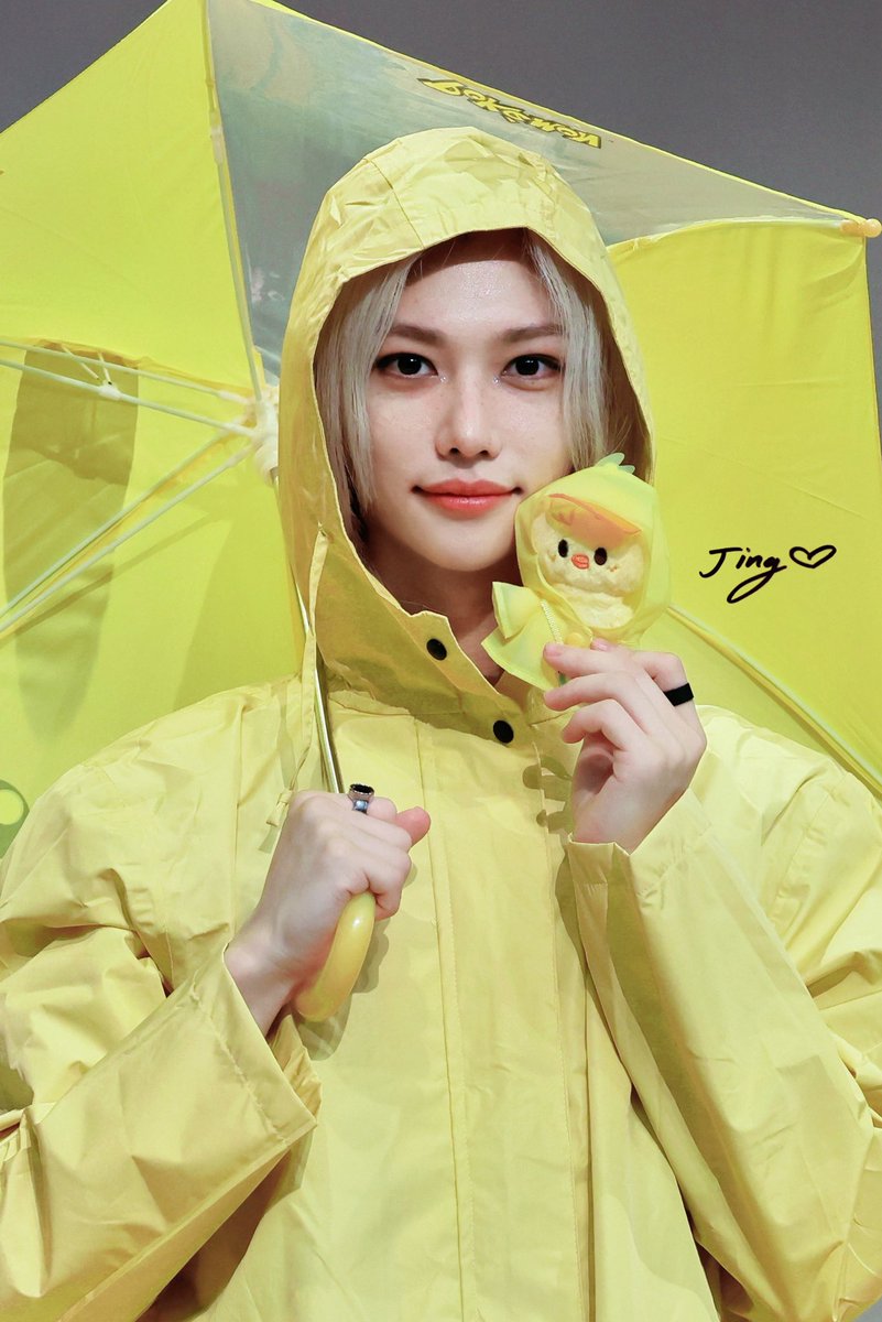 adingnarumi's tweet photo. 240810｜Soundwave Fansign

🫳🐣⛱️❤️‍🩹

#WeLoveYouFelix #용복아_사랑해 
#felix #필릭스 #ピリちゃん
#StrayKids #StrayKids_ATE https://t.co/6LGS12p6Vp