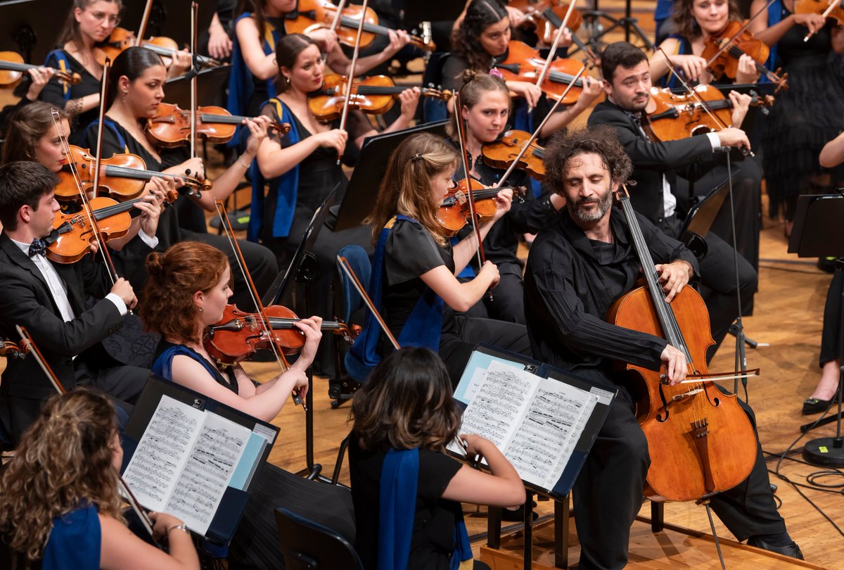 LucerneFestival's tweet photo. We could not have hoped for a more joyful continuation of our #MusicForFuture series than with yesterday's concert of the @EUYOtweets, @NosedaG, and Nicolas Altstaedt.

Photos © Priska Ketterer / Lucerne Festival https://t.co/WzKHItTvIm