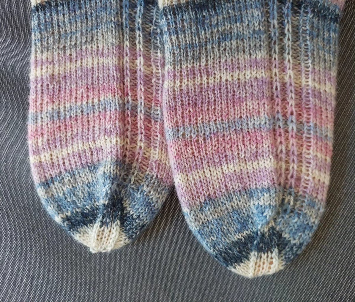 MVollgraff's tweet photo. Schafpaten Socken
@mayflower Sockyarn
Anyfay Step by Step 2 Farbe 6 https://t.co/ayM4yd17nT