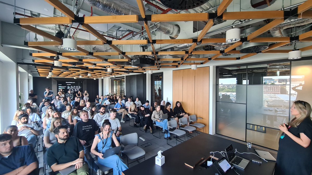 Lovely to be <a href="/HavasMediaUK/">Havas Media UK</a> today presenting to Planning and Social. Thank you to all those who joined in person and online. Great session!