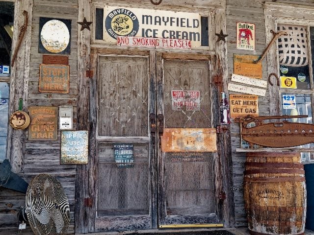 SquareStack's tweet image. zurl.co/CnqS 3 Advertising Tips for Successful Small Business Marketing in 2024