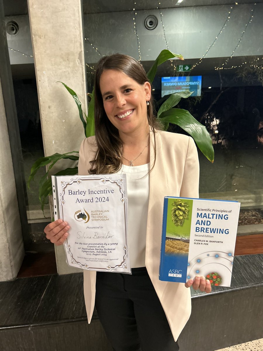 Our superstar Barley Breeder Silvina Baraibar has won two awards at the #ABTS2024 conference tonight. 
🏆 ABTS Barley incentive award 2024 for the best presentation by a young scientist ($5000 travel award)
🏆An award for the best student oral presentation by Glen Fox receiving
