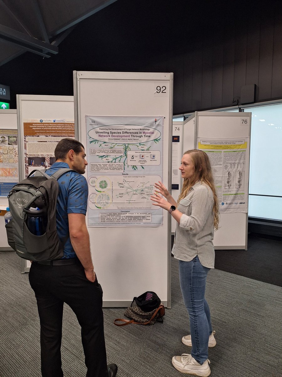 Carlos Aguilar-T ๐ณ๏ธโ๐ ๐ฉ๐ช ๐ธ๐ป ๐ซ๐ฎ (@aguilart_ca) on Twitter photo PhD student, Simone Stidsborg explains differences in mycelia network morphology among species <a href="/IMC12NL/">12th International Mycological Congress (IMC12)</a>. Work done in my group <a href="/jyuscience/">Faculty of Mathematics and Science</a> funded by <a href="/SuomenAkatemia/">Suomen Akatemia | Research Council of Finland</a>
Come to poster 92 to talk with her! PhD student, Simone Stidsborg explains differences in mycelia network morphology among species <a href="/IMC12NL/">12th International Mycological Congress (IMC12)</a>. Work done in my group <a href="/jyuscience/">Faculty of Mathematics and Science</a> funded by <a href="/SuomenAkatemia/">Suomen Akatemia | Research Council of Finland</a>
Come to poster 92 to talk with her!