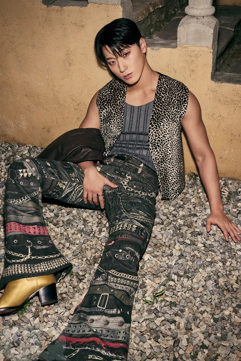 1024updates's tweet photo. [📷] #CHOISAN and #MINGI for GQ

#ATEEZ #에이티즈 @ATEEZofficial https://t.co/5Ew3j9JpI8