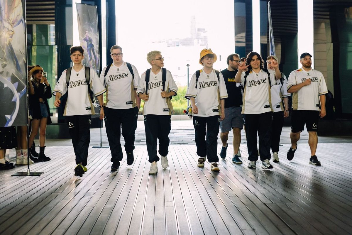 LOS NIÑOS ARE HERE TO MAKE HISTORY.

We beat <a href="/FNATIC/">FNATIC</a> with a clean 2-0 and we are already in winners semi-finals 🫡

#VamosHeretics