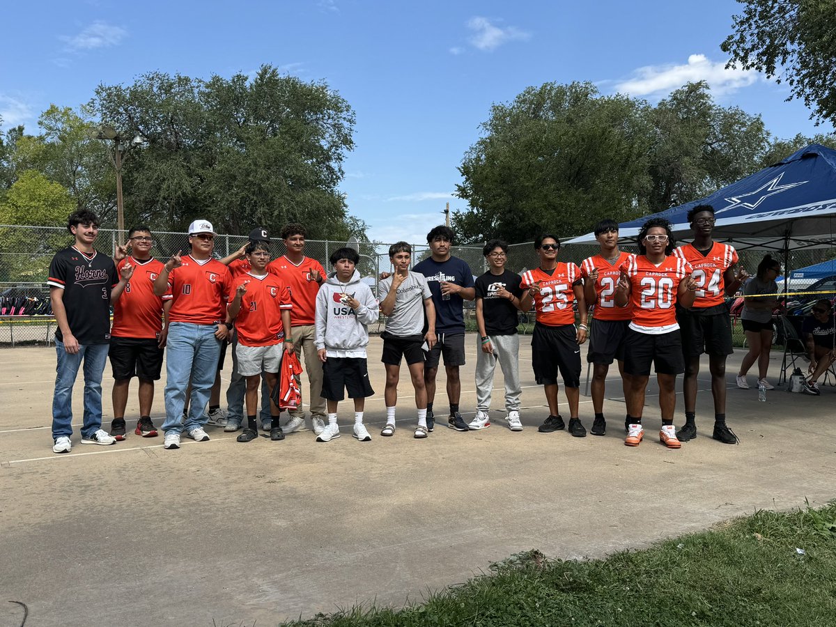 CRockHorns's tweet image. First Day of School! For some last first day… But these boys have been working hard the last 2 weeks and the coaches are proud of them. Academics 1st! Then we will grind on that field! #CROCK #LetsGetRowdy