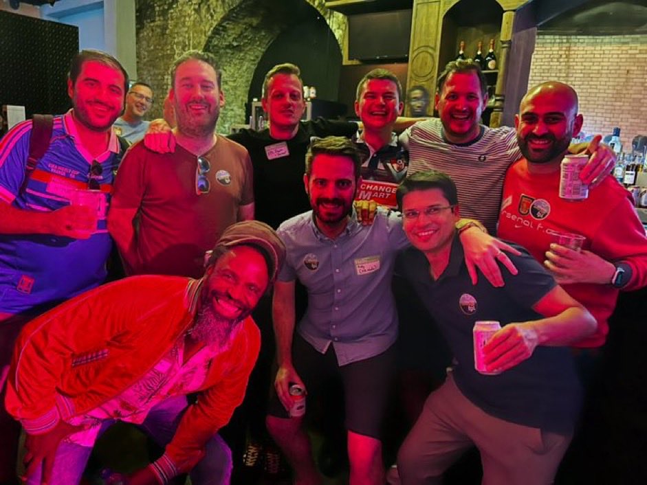 FPLNima's tweet photo. This time tomorrow hoping to be meeting lots of fellow #FPL addicts at @FPLMeets from 12pm onwards and walking over to @ff_fest together for the 3pm start.
Photos from prior GW1s. Check the pinned Meets post & join us for the big day if youโre around earlier than 3pm for Fest๐ https://t.co/Krxfmrg8Sv