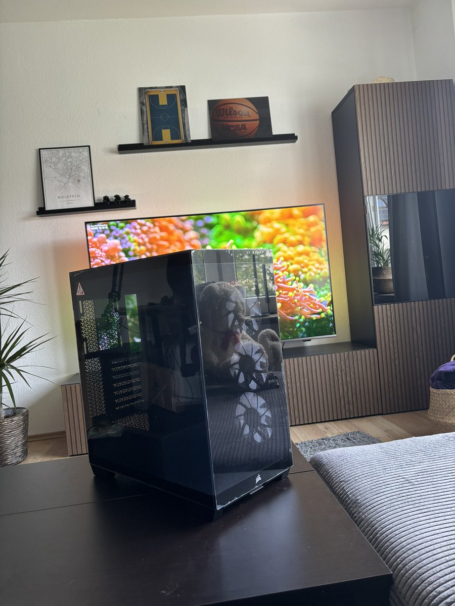 AKA | DanielPello1 (@danielpellocs2) on Twitter photo Guckt mal welche Schönheit heute bei mir angekommen ist 😻
Riesigen Dank an <a href="/CORSAIRDE/">CORSAIR Deutschland</a> für die Unterstützung beim Upgraden meines PCs❤️
Jetzt muss ich doch tatsächlich die Kabel ordentlich verlegen 🤓
#Werbung (kleiner Traum geht in Erfüllung) Guckt mal welche Schönheit heute bei mir angekommen ist 😻
Riesigen Dank an <a href="/CORSAIRDE/">CORSAIR Deutschland</a> für die Unterstützung beim Upgraden meines PCs❤️
Jetzt muss ich doch tatsächlich die Kabel ordentlich verlegen 🤓
#Werbung (kleiner Traum geht in Erfüllung)