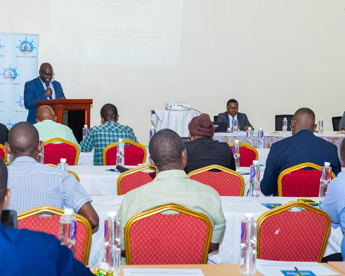 Wadau wa Usafiri Majini watoa maoni mabadiliko ya kanuni za kushughulikia malalamiko ya mwaka 2018 katika mkutano wa wadau uliofanyika katika Ukumbi wa Mikutano wa Chuo cha Utalii jijini Dar es Salaam.