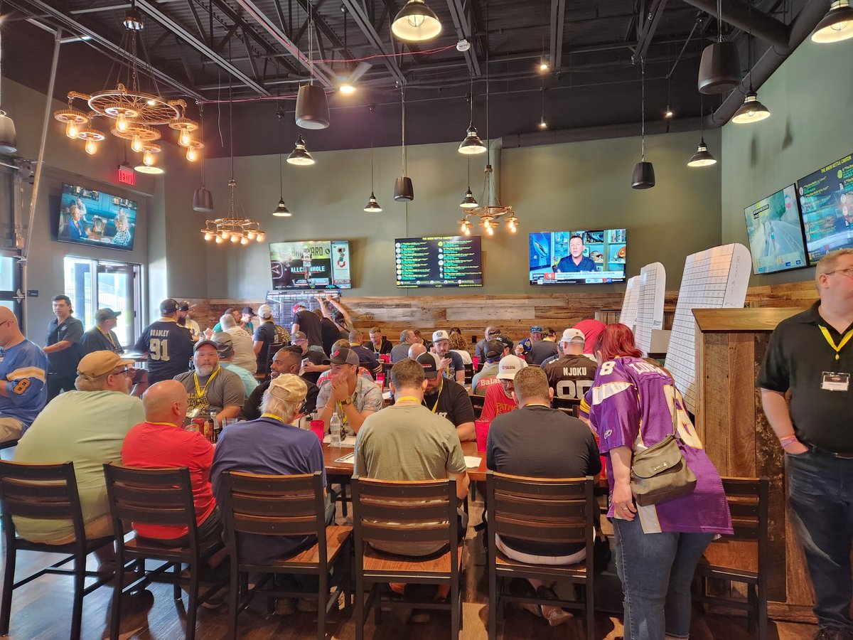 Thank you to everyone who came out + @FFAdviceNetwork, <a href="/IDP_Plus/">IDP+ | #1 IDP Fantasy Football Hub | DFS Experts</a>, <a href="/BettorVision/">Bettor Vision</a>, <a href="/TrophySmack/">TrophySmack</a>, <a href="/FJFantasySports/">FJ Fantasy Sports</a>, <a href="/GeorgeReedFF/">George Reed Jr</a> &amp; <a href="/BFTGJason/">Dr. Milbarge</a> for their collaboration, which made this the best DNO yet!

Also, can we start the nominanation to get <a href="/bob_lung/">Bob Lung</a> in the Fantasy Sports Hall