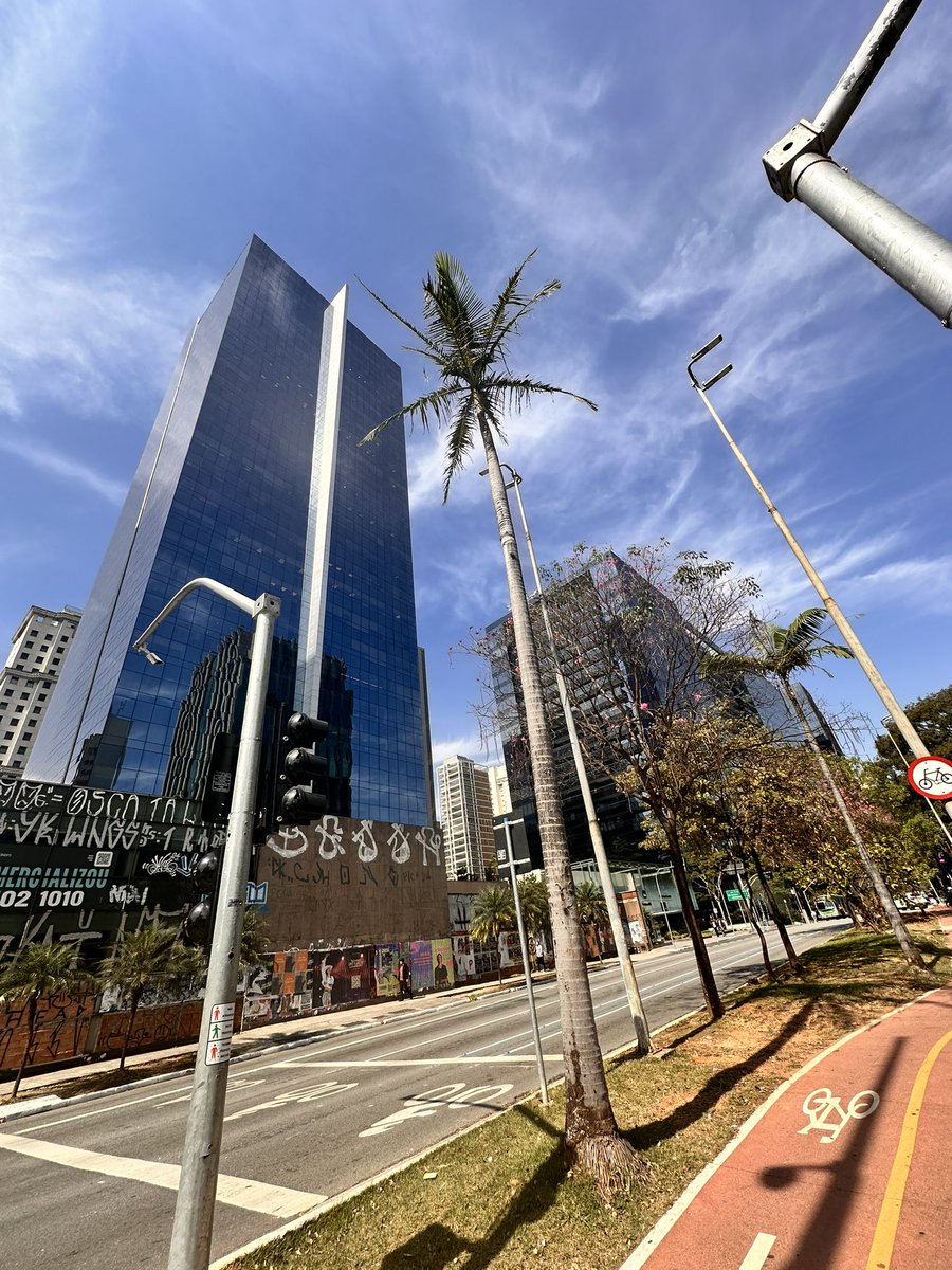 MDemathe's tweet image. Estou muito insuportável. Quase uma Faria Limer kkkkk SQN🤣