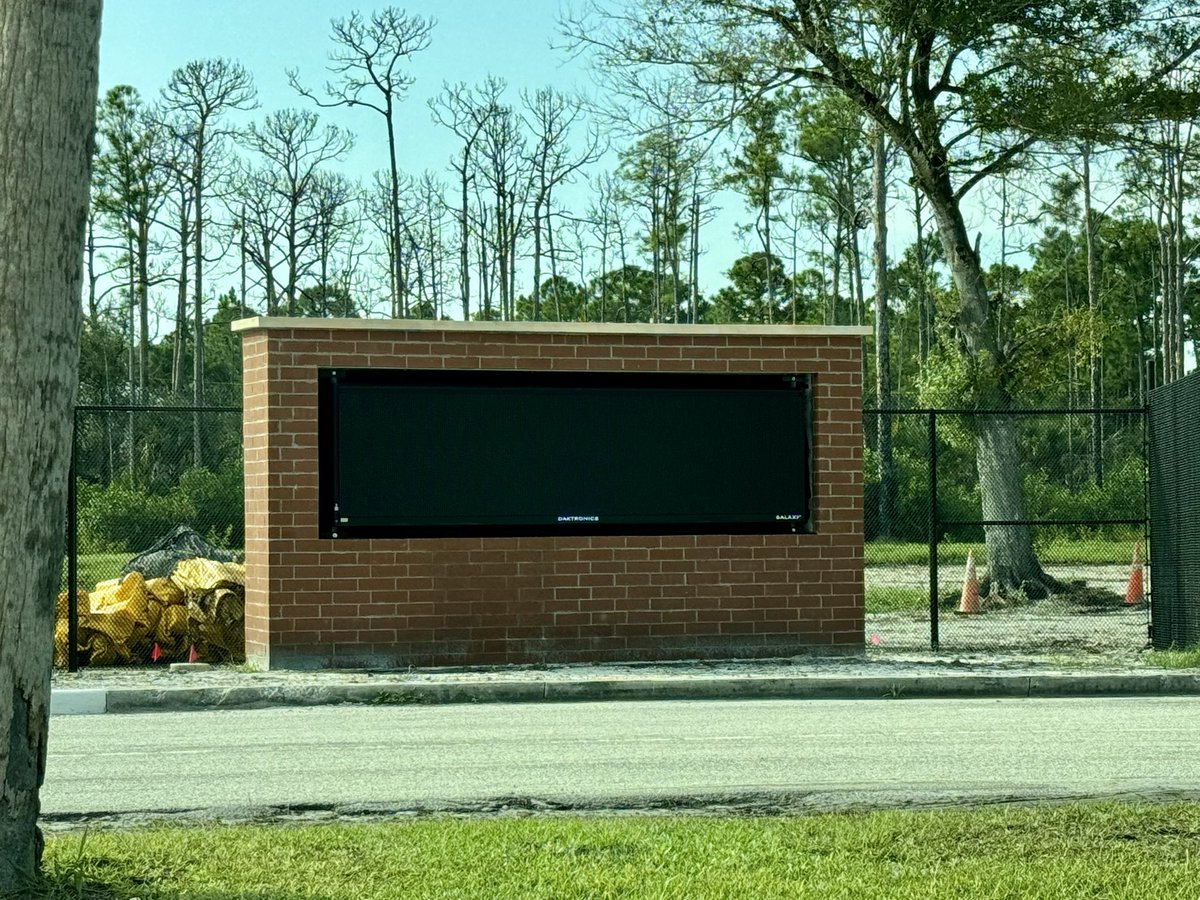 Dr. Tracey Miller tweet media