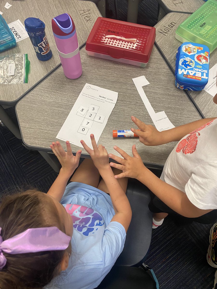 How can each row and column equal 10?! #oct4u