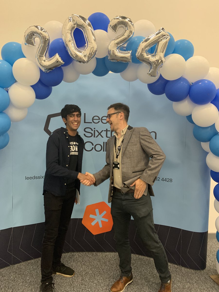 Leeds Sixth Form College tweet media