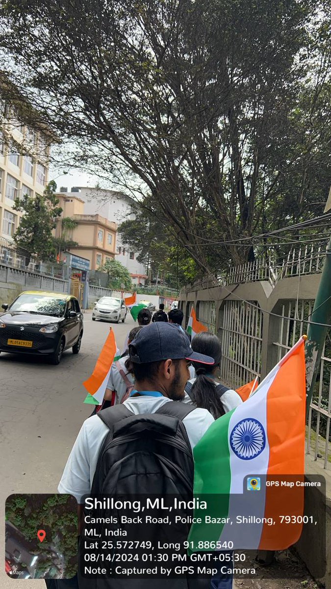 NSS_SAC_SH's tweet photo. Patriotic spirit on display! 🇮🇳 Our NSS unit took to the streets around the college for a small rally on the 14th of August 2024, to commemorate India's Independence Day. #IndependenceDay #JaiHind #CollegeLife https://t.co/krSB5tPSgw