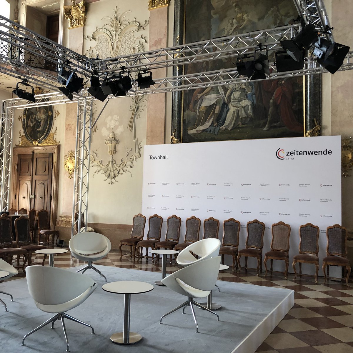 Angelika Sauerer tweet media