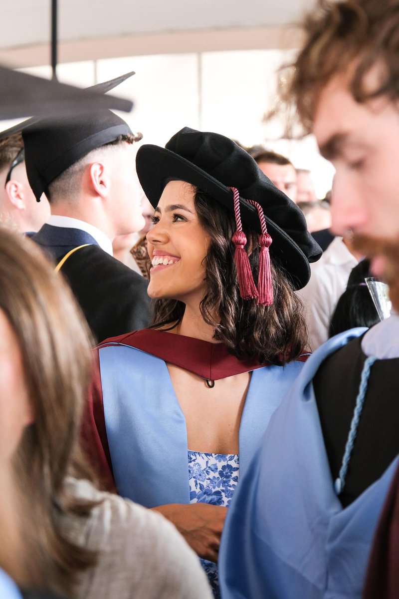 Hannah Hall tweet media