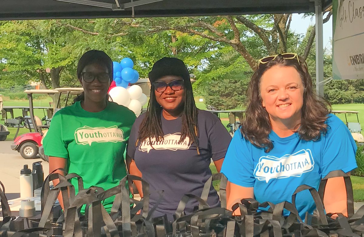 Teamwork makes the dream work! Our amazing team and volunteers are setting up for the Mayor’s Golf Tournament presented by Enbridge. We look forward to welcoming our honourary host Mayor Mark Sutcliffe and all the golfers!