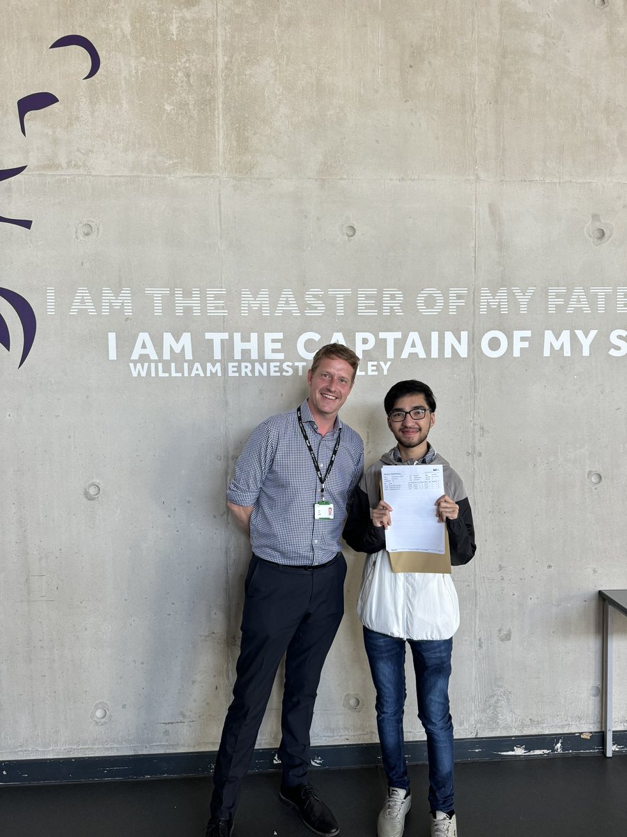 Harris Invictus Sixth Form tweet media