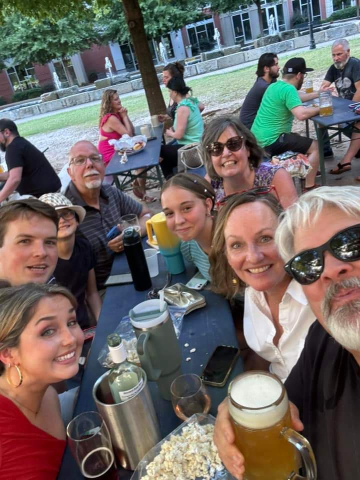 BierkellerCola's tweet photo. Thursdays mean...Palmetto Trivia. Come flex your cortex while sipping on some fresh cold Bierkeller biers. Winners get Bierkeller prizes...and bragging rights. Prost! https://t.co/ZxnDeCZv7o