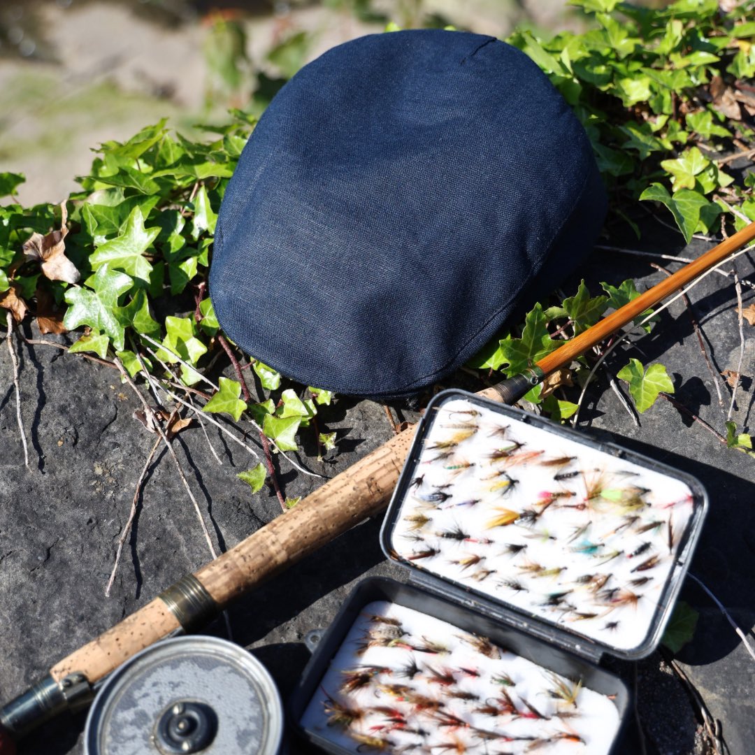 Hanna_Hats's tweet image. Ready to go fishing 🎣 

#hannhats #since1924 #flatcaps #linencaps #irishlinen #fishingstyle