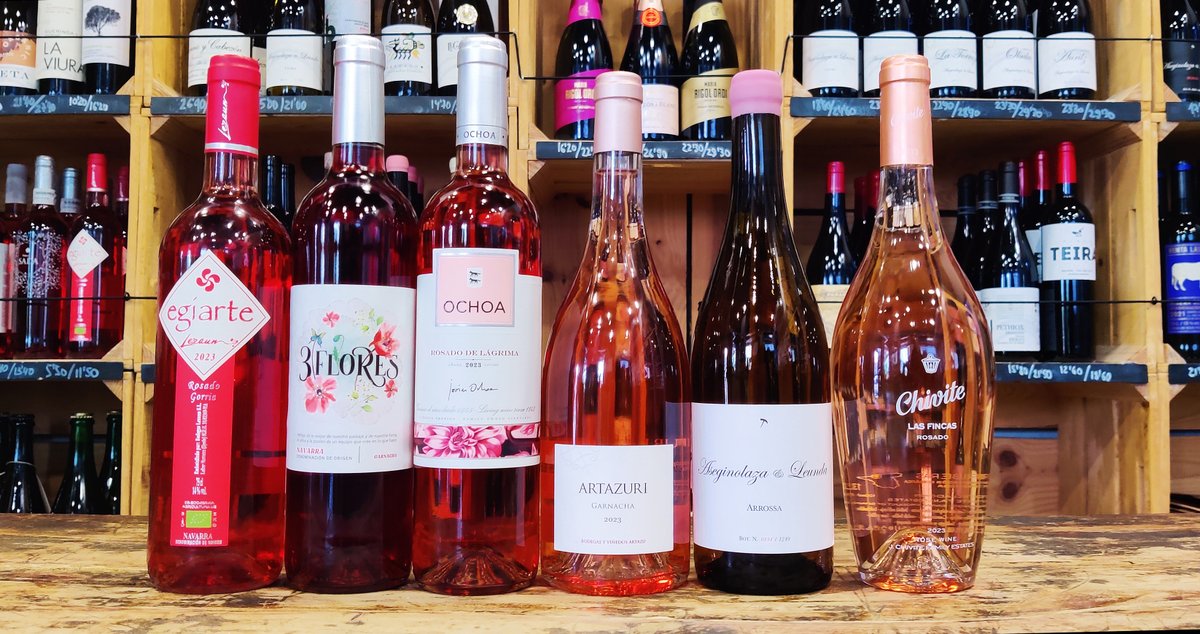 🩷 Aquí está el kit de #rosados del verano del 24. Seis vinos de sangrado/prensado, principalmente de #Garnacha. Diferentes zonas y estilos dentro de  #Navarra.
😚La selección, como siempre, está hecha con el mayor cariño y ésta vez, le acompaña una carta 
tienda.elretrogusto.es/producto/kit-r…