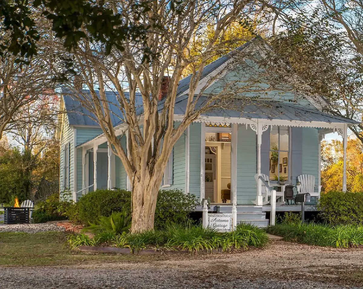 DonaldDouglas's tweet photo. Here’s a look at the average home prices across various attractive Louisiana cities. https://t.co/5HJLBin4a4 https://t.co/9wqFMXtSpq