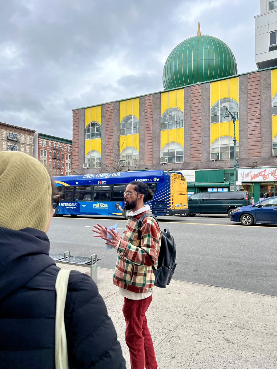 If you’re teaching on race, religion, immigration, and/or their intersections this Fall, my “Muslim Harlem International” walking tour covers 5 Muslim communities in one shot:

- The global community
- Puerto Rican
- Bengali
- West African
- Black

My email is in my bio to book!