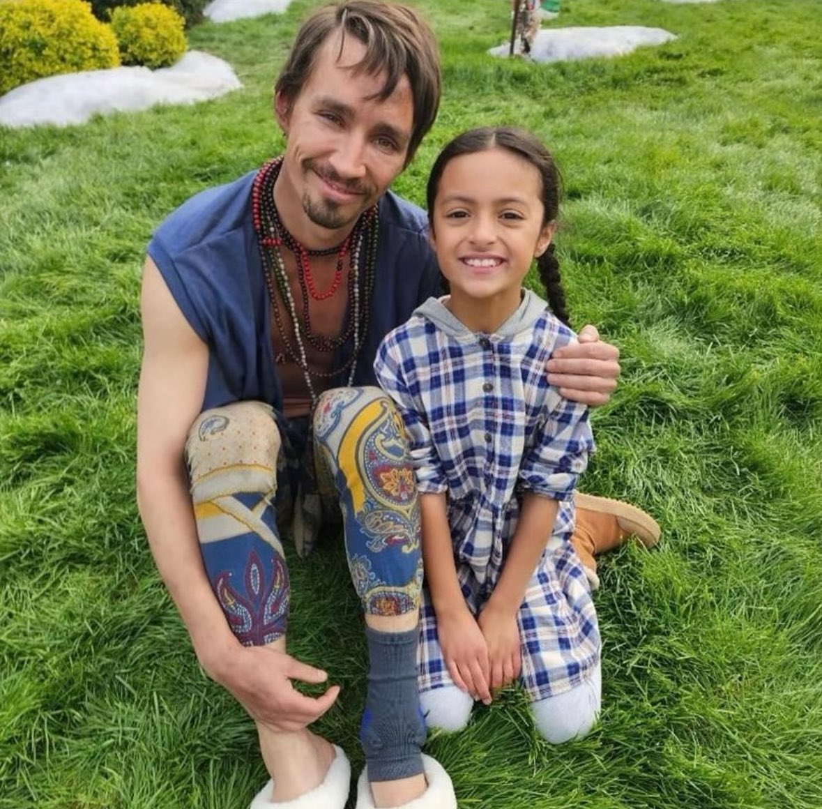 etherealklaus's tweet photo. uncle klaus my beloved https://t.co/9s0IYy6DqH