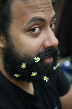 reggie watts tweet media