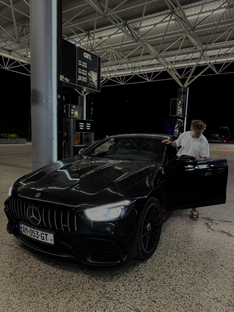 First whip straight to amg