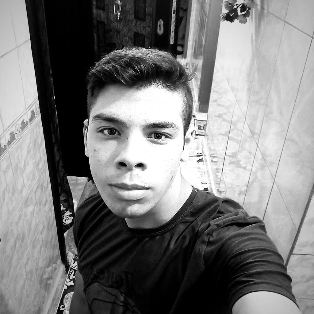 Siyahın ve Beyazın Güzelliği.🖤🤍