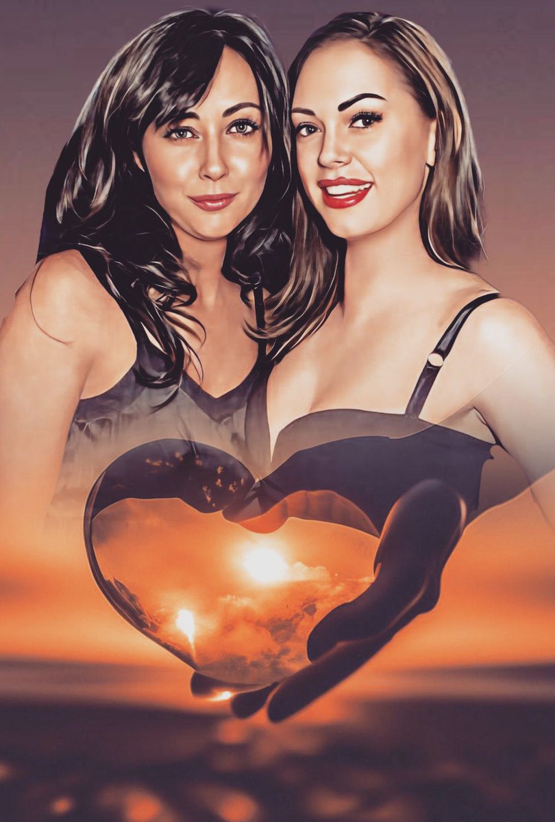 True friends♥️♥️

<a href="/rosemcgowan/">Rose McGowan</a> #shannendoherty #rosemcgowan #charmed #prue #paige #friends #sisters