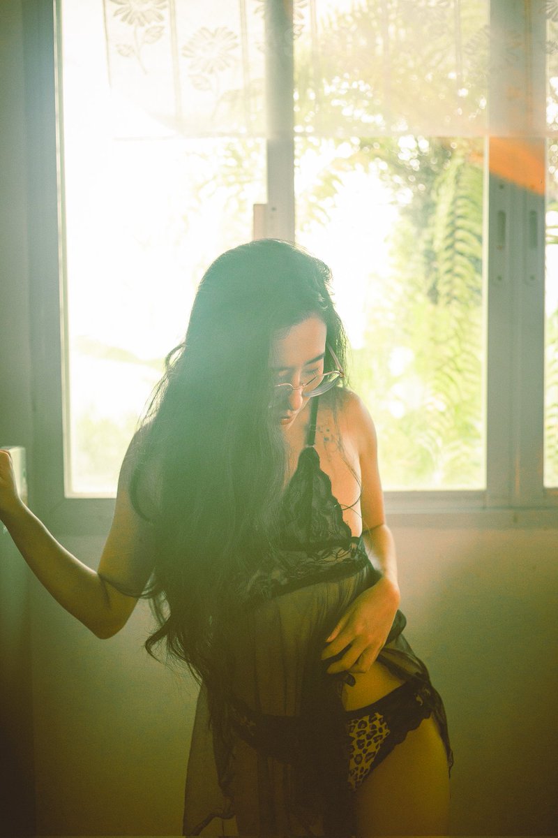 Thacha Thachakorn 🖤 tweet media