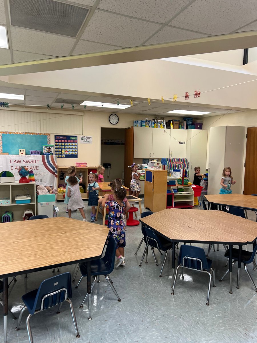 OurSaviorFLsch's tweet image. Another great day with our friends! #PS3 #osls