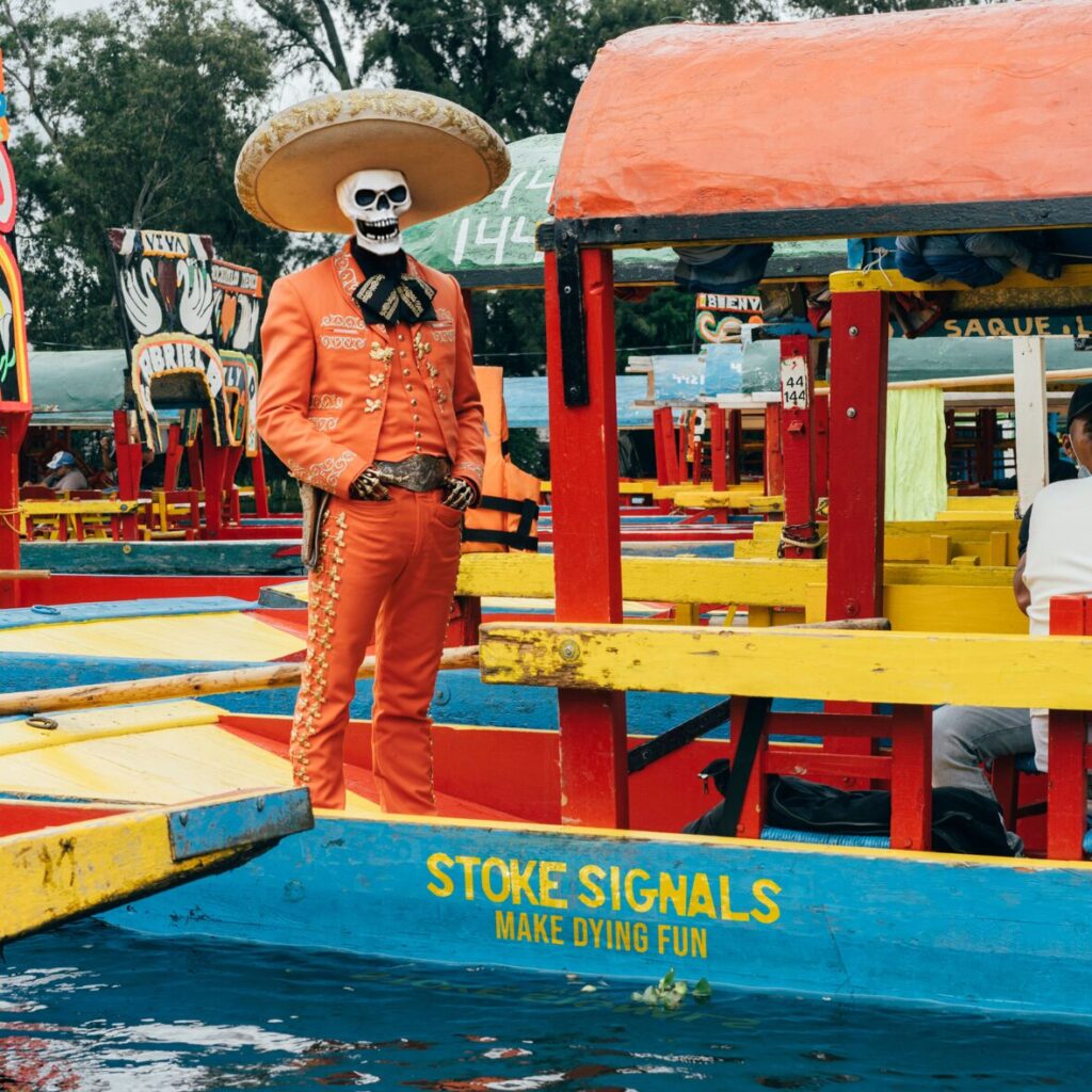 nyrdcast's tweet photo. Get stoked for Sep 20 when #StokeSignals brings you their debut LP, “Make Dying Fun”, ft 12 melodic punk bangers &amp; a slew of shows around some of SoCal’s most well-known punk venues, all out of the kindness of their shriveled, dead hearts. @earshotmedia
https://t.co/RQwFlookeo https://t.co/oL3Aqqp0wC