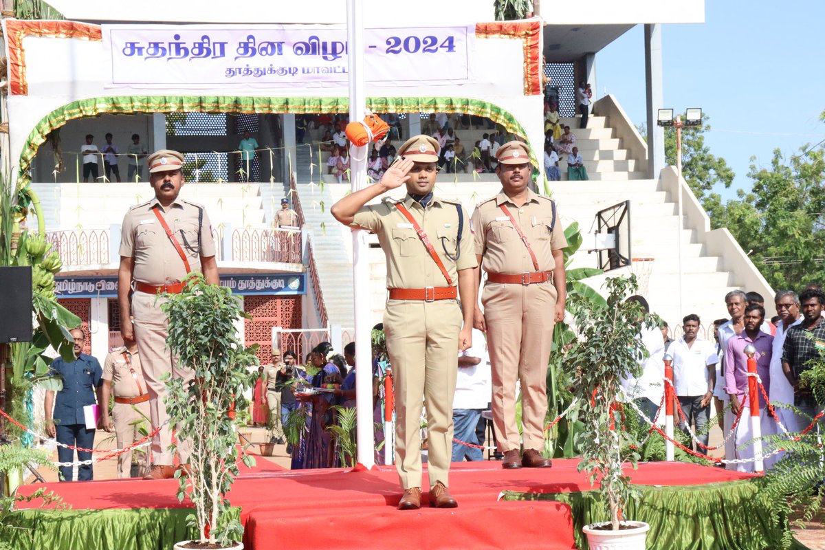 AlbertJohnIPS's tweet photo. Glimpses from 78 th Independence Day celebrations at Tuticorin. 
#HappyIndependenceDay https://t.co/fYqx3vlfhX