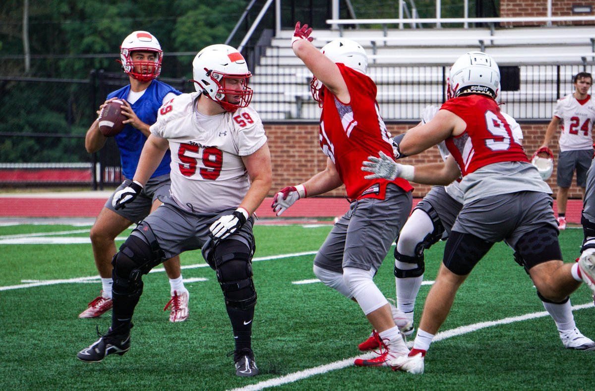 Wabash College Football tweet media