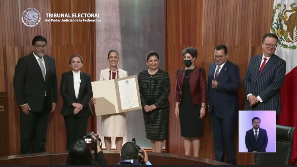 Mauricio Cantú (@cantumauricio) on Twitter photo ¡OFICIALMENTE TENEMOS PRIMERA MUJER PRESIDENTA DE MÉXICO 🇲🇽! <a href="/Claudiashein/">Claudia Sheinbaum Pardo</a> 👏🏻👏🏻👏🏻 ¡OFICIALMENTE TENEMOS PRIMERA MUJER PRESIDENTA DE MÉXICO 🇲🇽! <a href="/Claudiashein/">Claudia Sheinbaum Pardo</a> 👏🏻👏🏻👏🏻