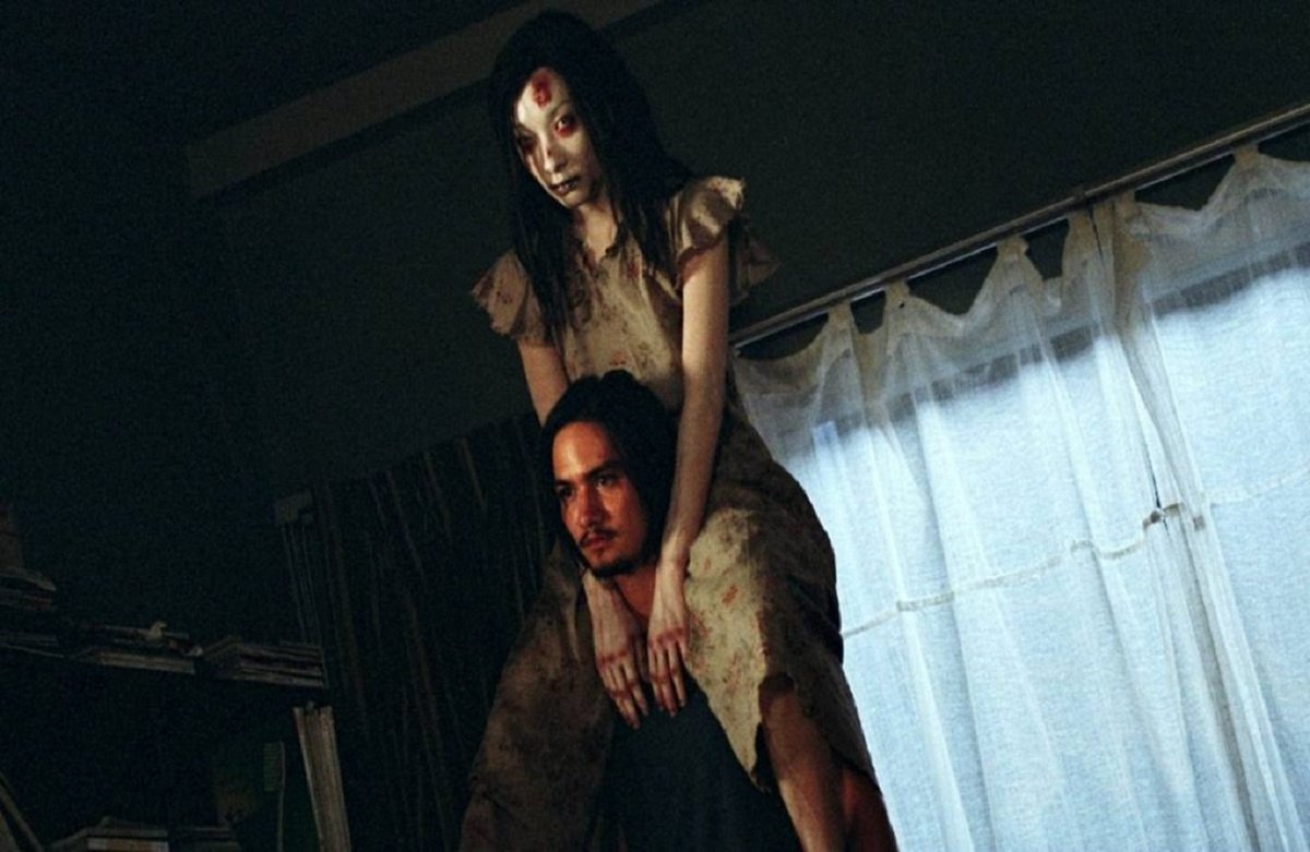 XploreNXT's tweet photo. @TheCineprism Shutter 2004 https://t.co/S5xjXVEwS7